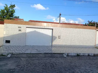 Casa com 2 Quartos à venda, 200m² no Aruana, Aracaju