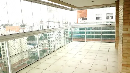 Apartamento com 3 Quartos para alugar, 214m² no Indianópolis, São Paulo