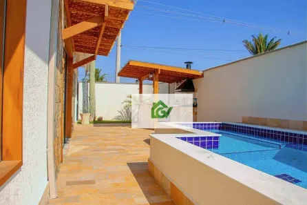 Casa com 3 Quartos à venda, 238m² no Jardim Primavera, Caraguatatuba