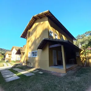Casa de Condomínio com 4 Quartos para alugar, 150m² no Itaipava, Petrópolis