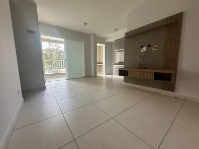 Apartamento com 3 Quartos para alugar, 74m² no Santa Genoveva, Goiânia
