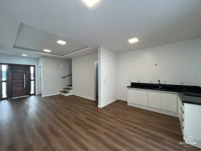 Casa com 3 Quartos à venda, 137m² no Bom Retiro, Joinville
