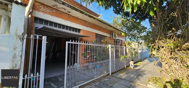 Casa com 3 Quartos à venda, 100m² no Restinga, Porto Alegre