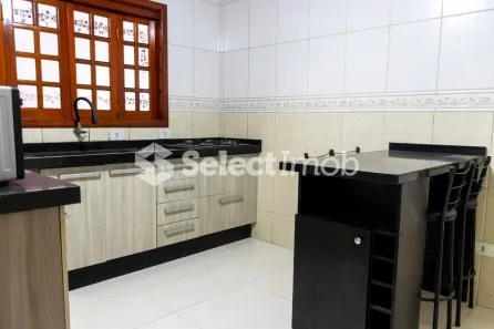 Sobrado com 2 Quartos para alugar, 12m² no Jardim Pedroso, Mauá