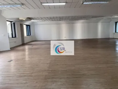 Sala Comercial para alugar, 189m² no Vila Olímpia, São Paulo