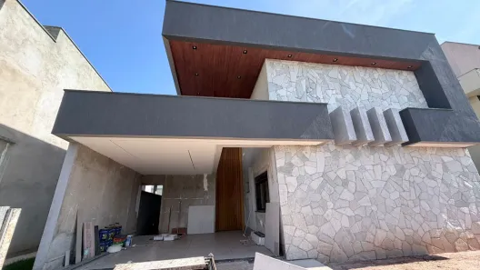Casa com 4 Quartos à venda, 221m² no Residencial Goiânia Golfe Clube, Goiânia
