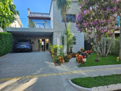 Casa de Condomínio com 4 Quartos à venda, 247m² no Loteamento Portal do Sol II, Goiânia