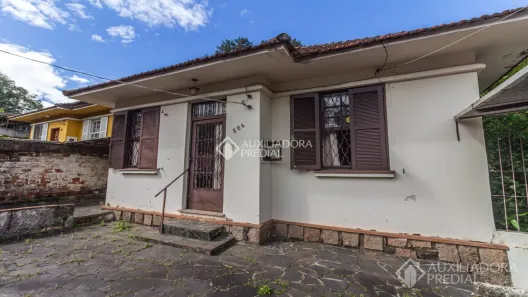 Casa com 3 Quartos à venda, 97m² no Passo da Areia, Porto Alegre