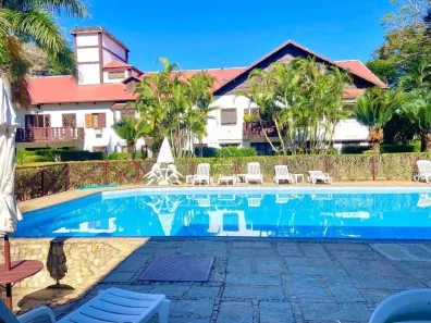 Cobertura com 4 Quartos à venda, 200m² no Itaipava, Petrópolis