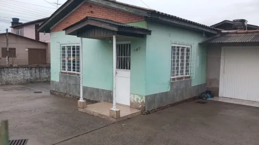 Casa com 2 Quartos à venda, 238m² no Tamandaré, Esteio