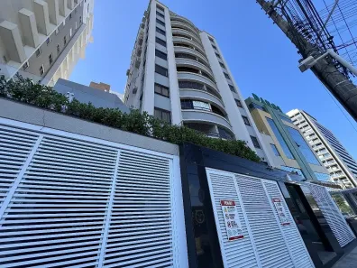 Apartamento com 3 Quartos à venda, 142m² no Centro, Florianópolis