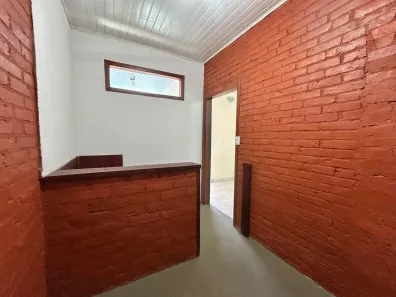 Casa à venda, 250m² no Centro, Taubaté