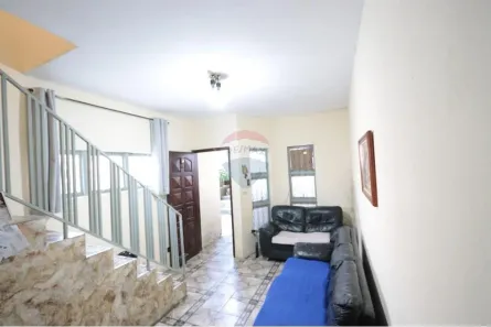 Sobrado com 3 Quartos à venda, 196m² no Parque Aliança, São Roque