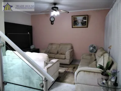 Sobrado com 3 Quartos à venda, 200m² no Vila Gumercindo, São Paulo
