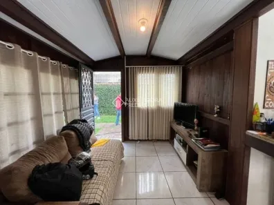 Casa com 2 Quartos à venda, 150m² no Guarujá, Porto Alegre