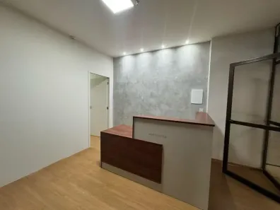 Ponto Comercial para alugar, 86m² no Asa Sul, Brasília