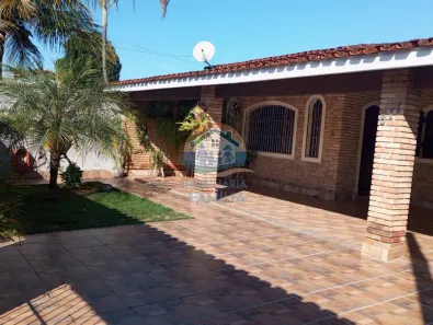 Casa com 3 Quartos à venda, 200m² no Pontal de Santa Marina, Caraguatatuba