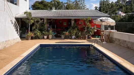 Fazenda/Sítio com 3 Quartos à venda, 1300m² no São Pedro, Juiz de Fora