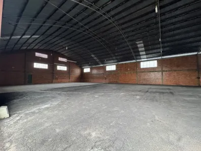 Galpão/Depósito/Armazém para alugar, 800m² no Desvio Rizzo, Caxias do Sul