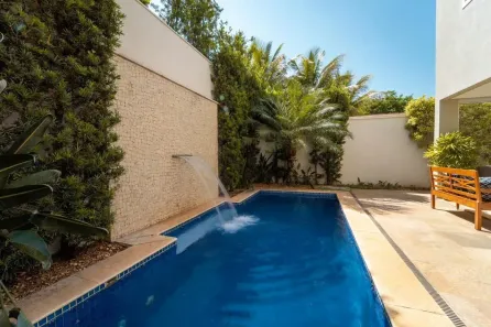 Casa de Condomínio com 3 Quartos à venda, 342m² no Jardim Sul, Uberlândia