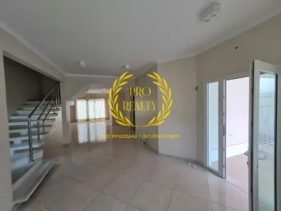 Casa de Condomínio com 4 Quartos para venda ou aluguel, 250m² no Flores, Manaus