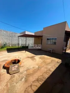 Casa com 2 Quartos à venda, 200m² no Loteamento Ilha Bela, Uberaba
