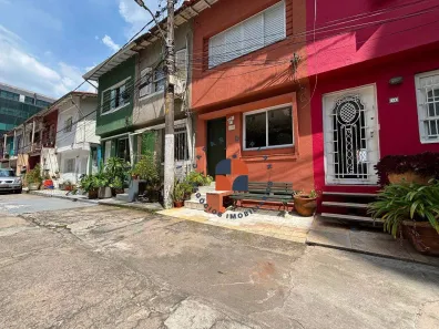 Casa com 2 Quartos para venda ou aluguel, 120m² no Pinheiros, São Paulo