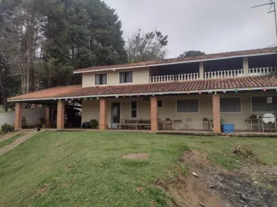 Fazenda/Sítio com 3 Quartos à venda, 2000m² no Veraneio Irajá, Jacareí