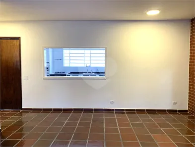 Casa com 3 Quartos para alugar, 190m² no Sumarezinho, São Paulo