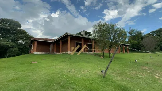 Fazenda/Sítio com 4 Quartos à venda, 400m² no Real Parque Dom Pedro I, Itatiba