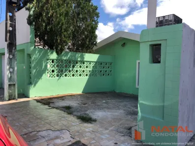 Casa com 2 Quartos para alugar, 240m² no Nova Parnamirim, Parnamirim