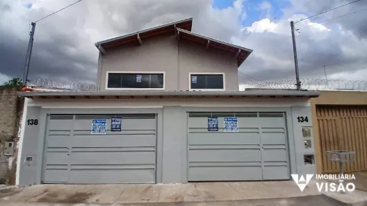 Casa com 3 Quartos para alugar, 160m² no Jardim Itália II, Uberaba