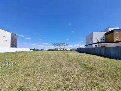 Lote/Terreno à venda, 830m² no Laranjal, Pelotas