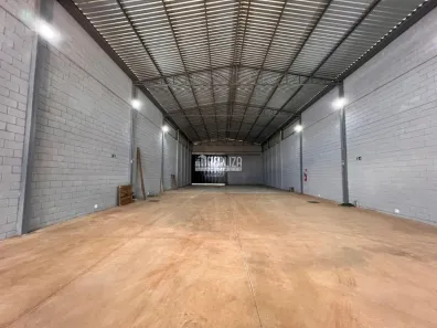 Ponto Comercial para alugar, 600m² no Parque das Laranjeiras, Uberaba
