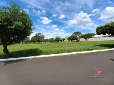 Lote/Terreno à venda, 600m² no Jardim Portal do Bosque, Leme