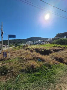 Lote/Terreno à venda, 300m² no São Sebastião, Palhoça