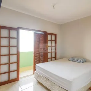 Sobrado com 2 Quartos à venda, 94m² no Residencial Mombaça I, Pindamonhangaba