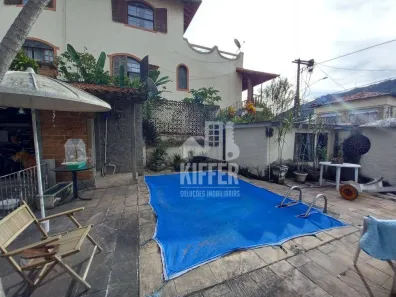 Casa com 4 Quartos à venda, 373m² no São Francisco, Niterói