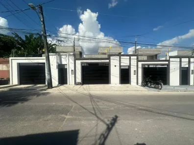 Casa com 2 Quartos à venda, 55m² no Parque 10 de Novembro, Manaus