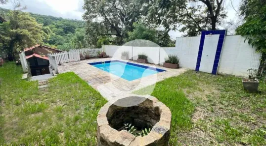Casa com 3 Quartos à venda, 224m² no Badu, Niterói
