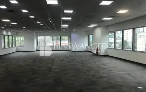 Sala Comercial para alugar, 242m² no Vila Nova Conceição, São Paulo