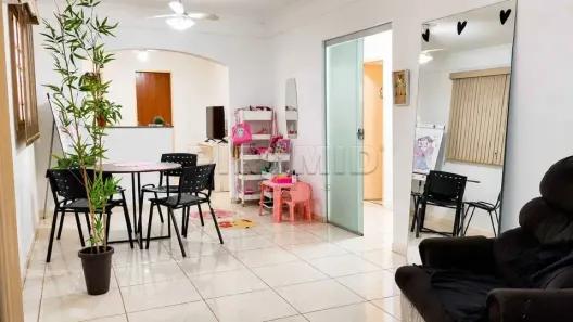 Casa com 5 Quartos à venda, 203m² no Jardim Centenário, Ribeirão Preto