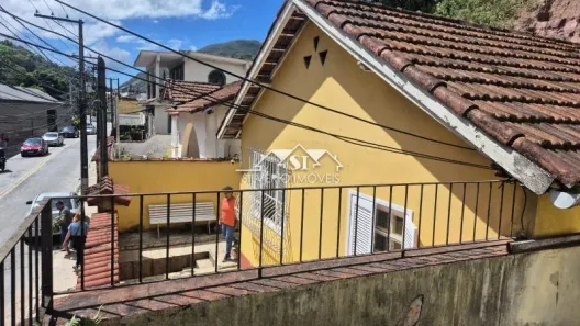Casa com 4 Quartos à venda, 96m² no Castelanea, Petrópolis