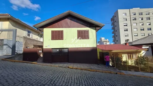 Casa com 4 Quartos à venda, 10m² no Pio X, Caxias do Sul