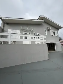 Casa com 3 Quartos à venda, 221m² no Charqueadas, Caxias do Sul