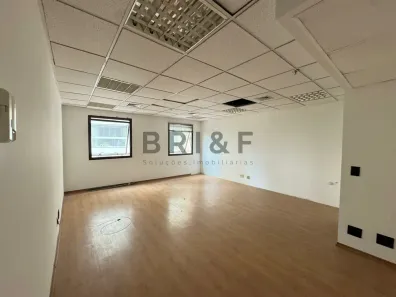Imóvel Comercial à venda, 33m² no Vila Olímpia, São Paulo