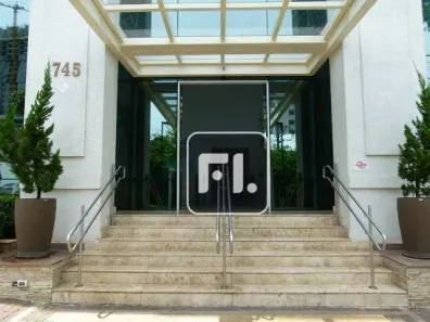 Sala Comercial para alugar, 273m² no Pinheiros, São Paulo
