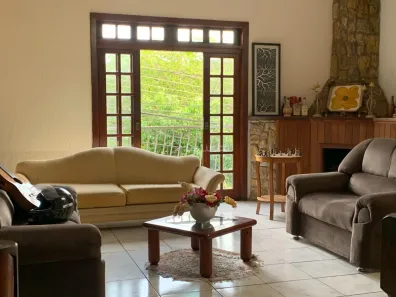 Imóvel Comercial com 4 Quartos para venda ou aluguel, 400m² no Jardim Lumen Christi, Campinas