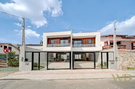 Casa com 3 Quartos à venda, 195m² no Saguaçu, Joinville