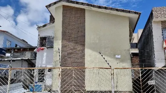 Casa com 2 Quartos à venda, 200m² no Jaguarana, Paulista